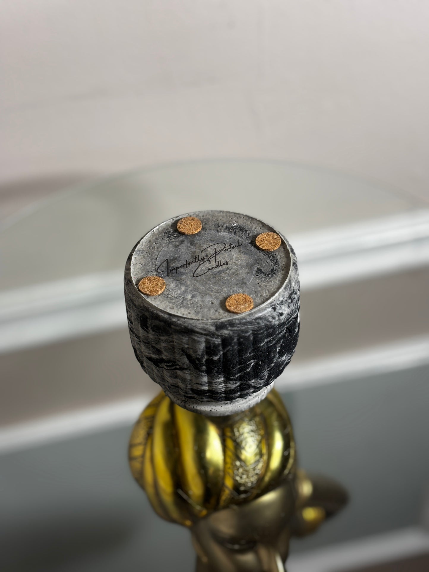 Eclipse Noir • Ash & Lavender