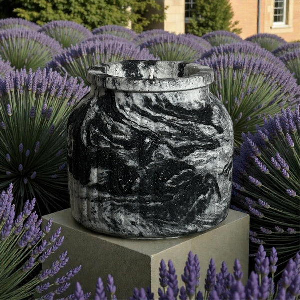 Eclipse Noir • Ash & Lavender