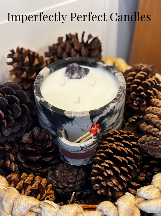 The Monument – Amethyst Crystal Cement Candle
