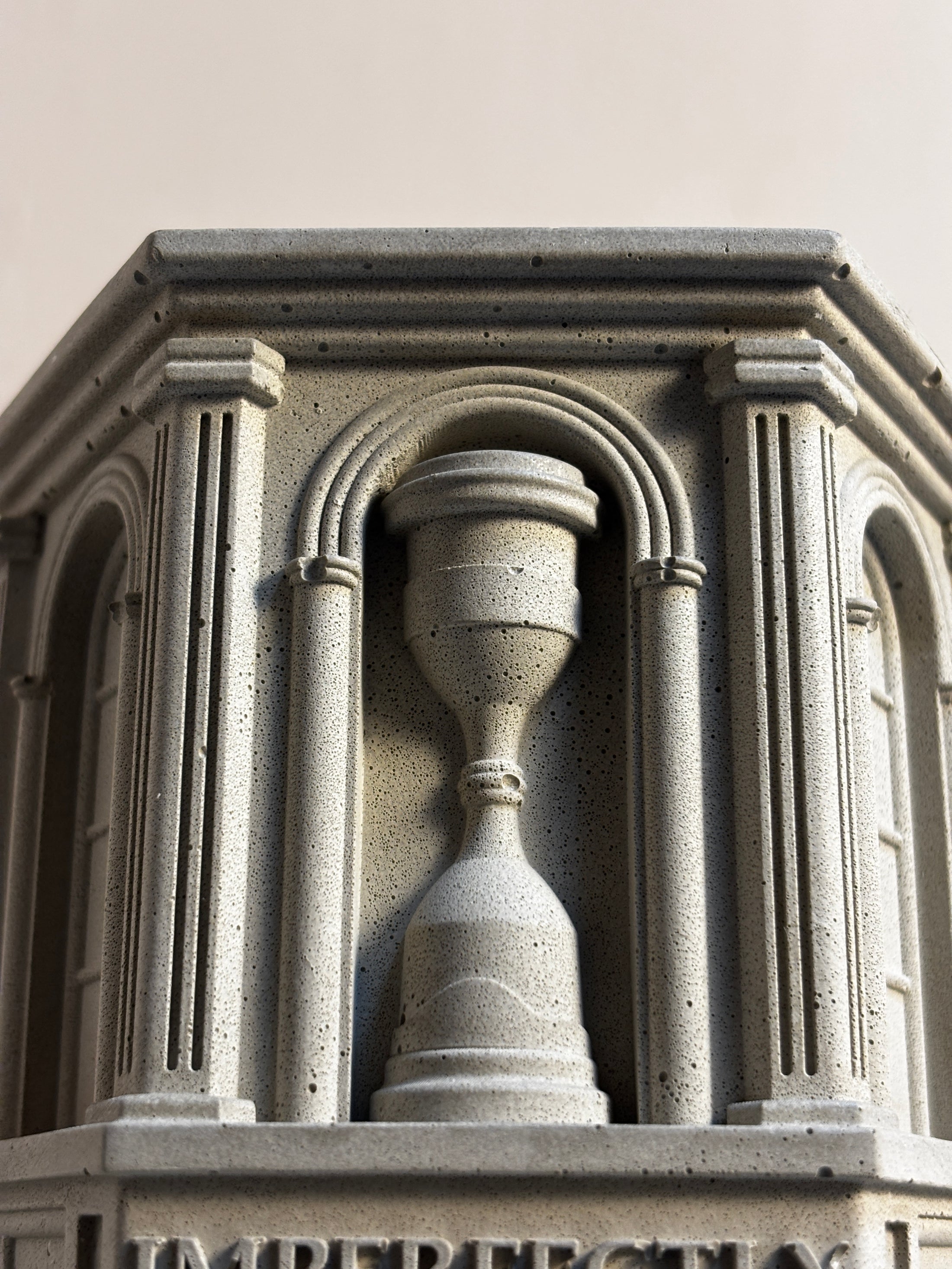 The Monument — Vanille Royale